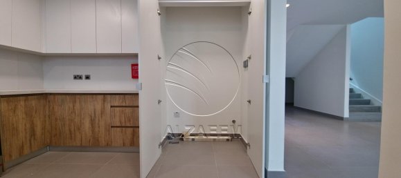 3 bedrooms Townhouse in Yas Island, UAE No. 29797 4