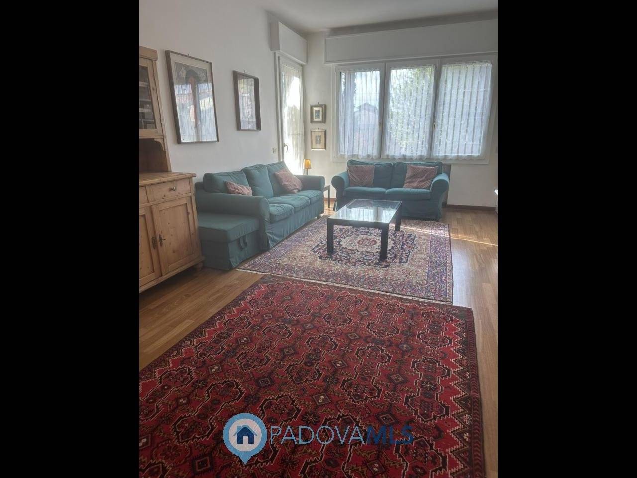 3 bedrooms Apartment in Padua, Italy No. 210366