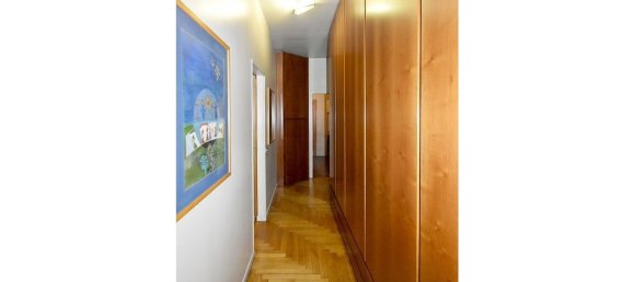 5 rooms Apartment in Legnano, Italy No. 95729 13