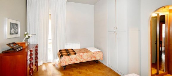 5 rooms Apartment in Legnano, Italy No. 95729 22