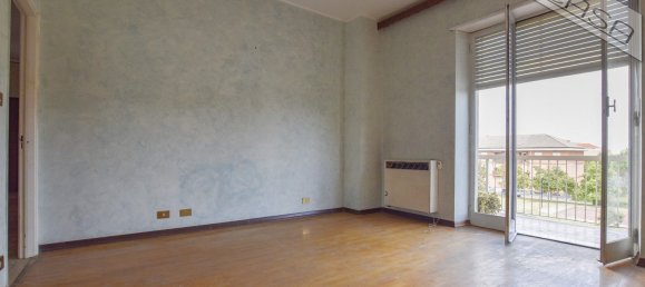 5 rooms Apartment in Pinerolo, Italy No. 277899 18