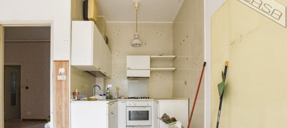 5 rooms Apartment in Pinerolo, Italy No. 277899 6