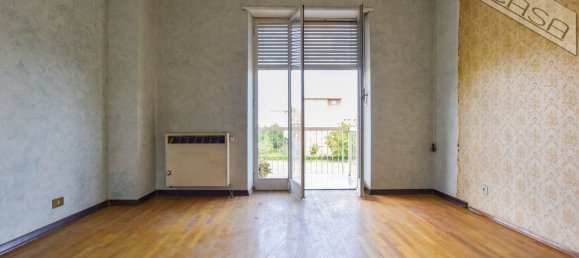 5 rooms Apartment in Pinerolo, Italy No. 277899 17