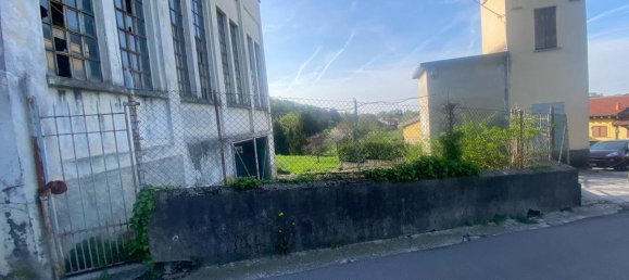 Grundstück in Erba, Italy 13000m², Nr. 66819 3