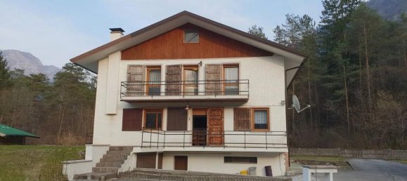 5 rooms Villa in Pordenone, Italy No. 37296 28