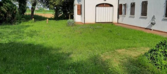 3 bedrooms House in San Biagio di Callalta, Italy No. 225594 3