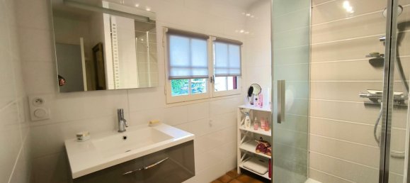 5 Schlafzimmer Haus in Guimaec, France, Nr. 204261 15