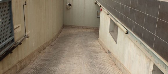 مرآب في San Vicente del Raspeig, Spain 12متر مربع رقم 160843 5