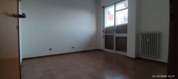 Квартира с 2 комнатами в Марьяно Коменсе, Италия № 144789 19