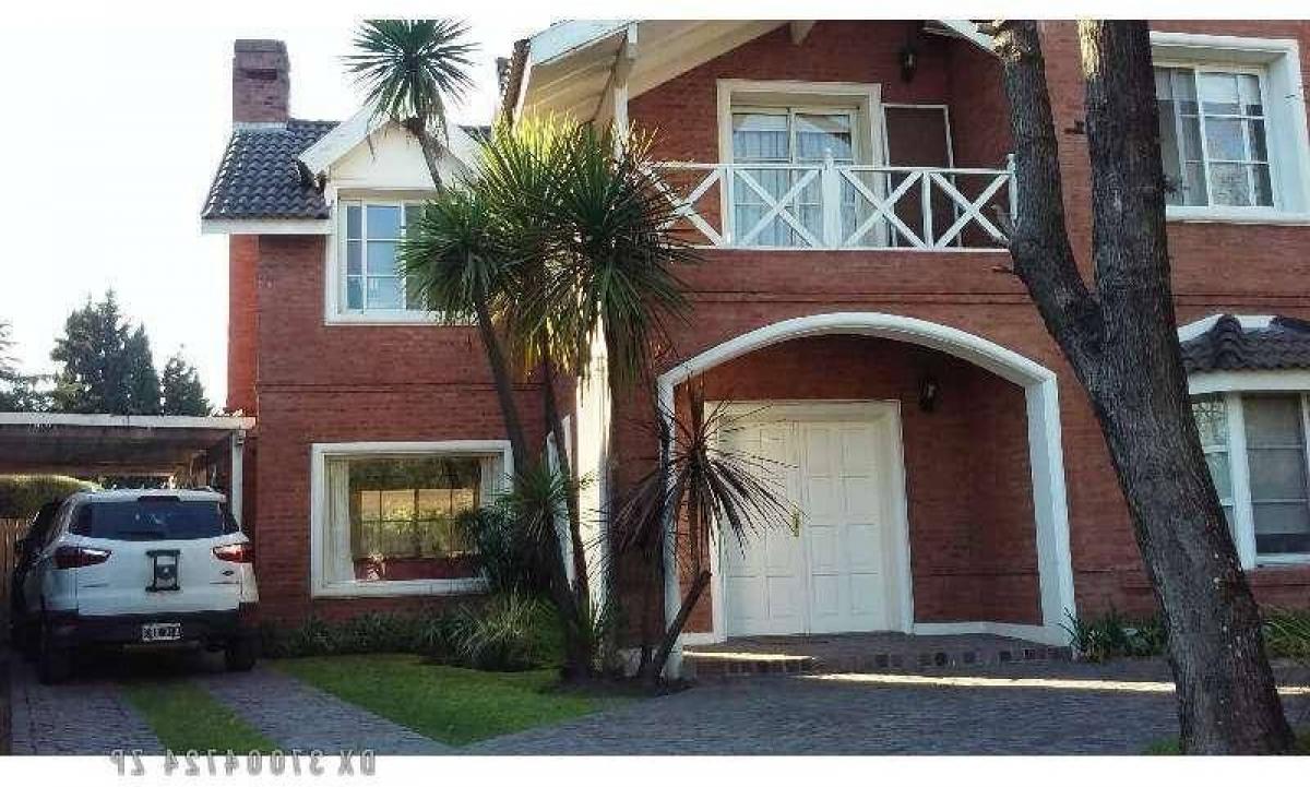 4 bedrooms House in Tigre, Argentina No. 1889