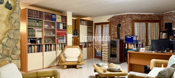 Квартира с 1 спальней в Лезмо, Италия № 197433 17