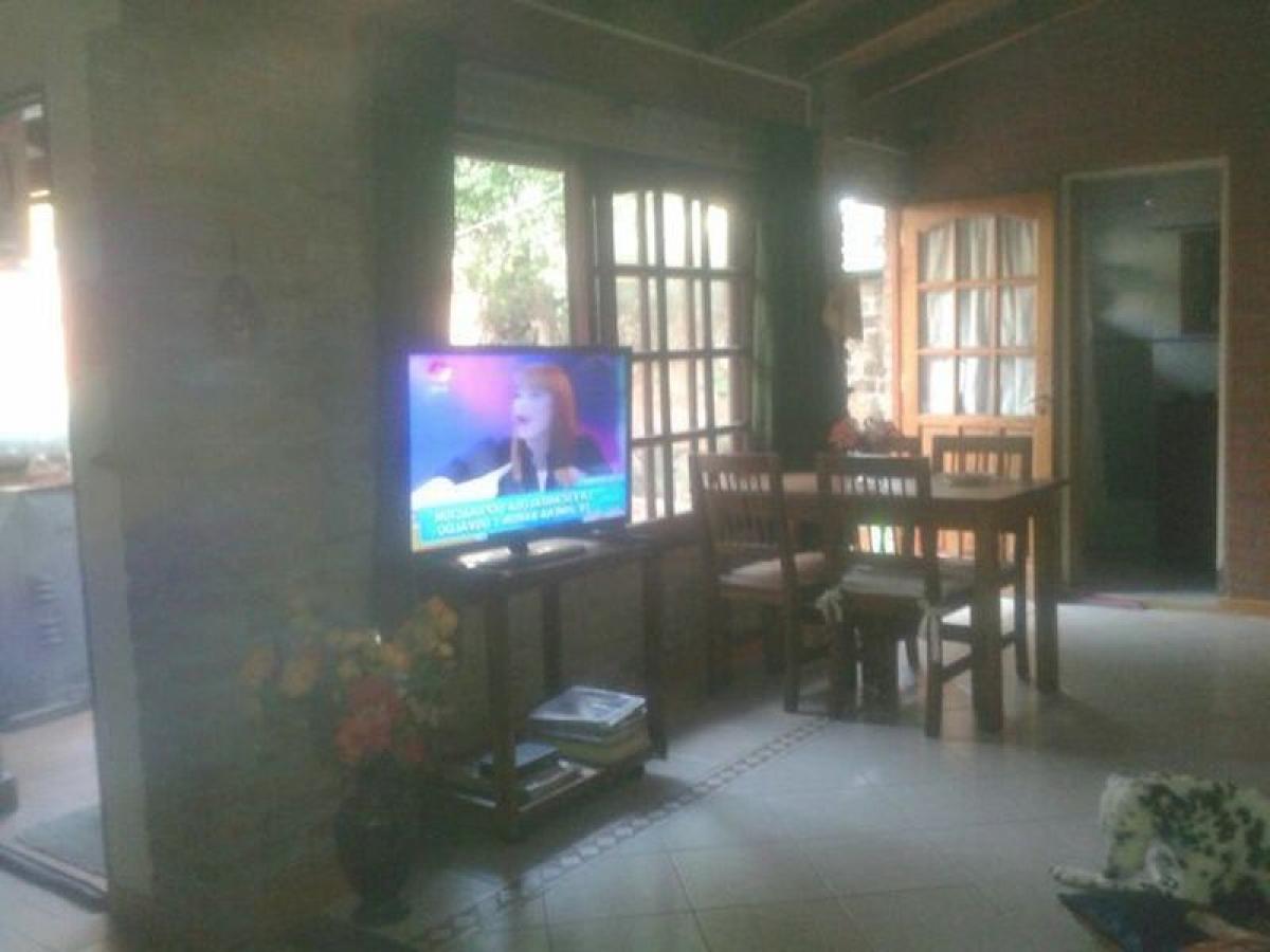 2 bedrooms House in Hurlingham, Argentina No. 74297