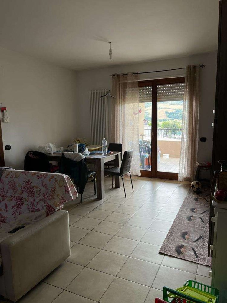 2-salle Appartement à Castellalto, Italy No. 43168