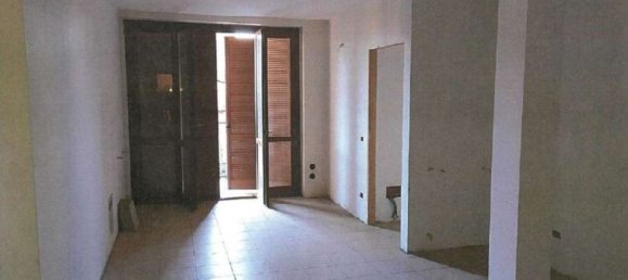 Apartamento de 3 habitaciónes en Cassano Magnago, Italy No. 5381 8