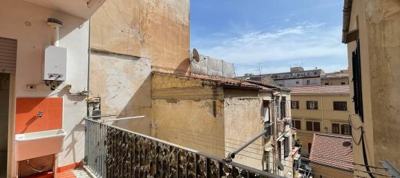 5-salle Appartement à Palermo, Italy No. 7067 16