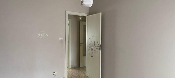 5-salle Appartement à Palermo, Italy No. 7067 12