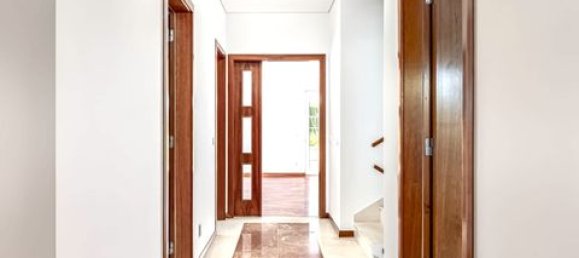 4 bedrooms Villa in Cascais, Portugal No. 147785 39