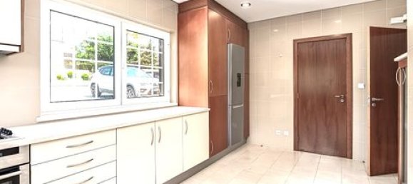 4 bedrooms Villa in Cascais, Portugal No. 147785 15