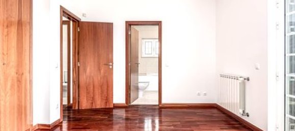 4 bedrooms Villa in Cascais, Portugal No. 147785 18