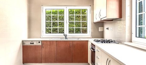 4 bedrooms Villa in Cascais, Portugal No. 147785 14