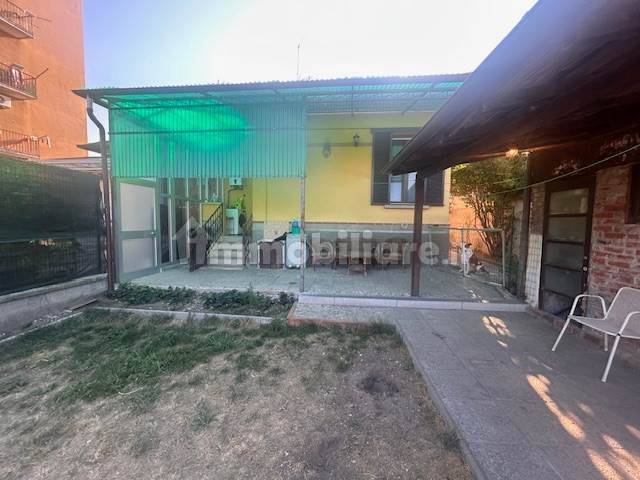 1 غرف نوم فيلا في Vigevano, Italy رقم 273629