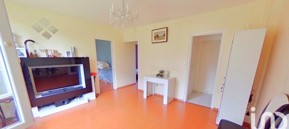 2 Schlafzimmer Wohnung in La Chapelle-Saint-Luc, France, Nr. 53479 2