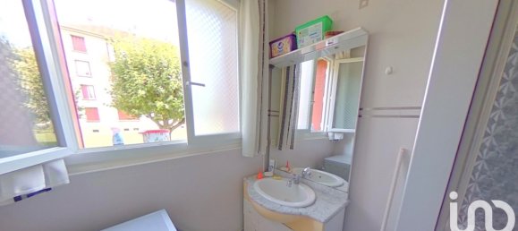 2 Schlafzimmer Wohnung in La Chapelle-Saint-Luc, France, Nr. 53479 12