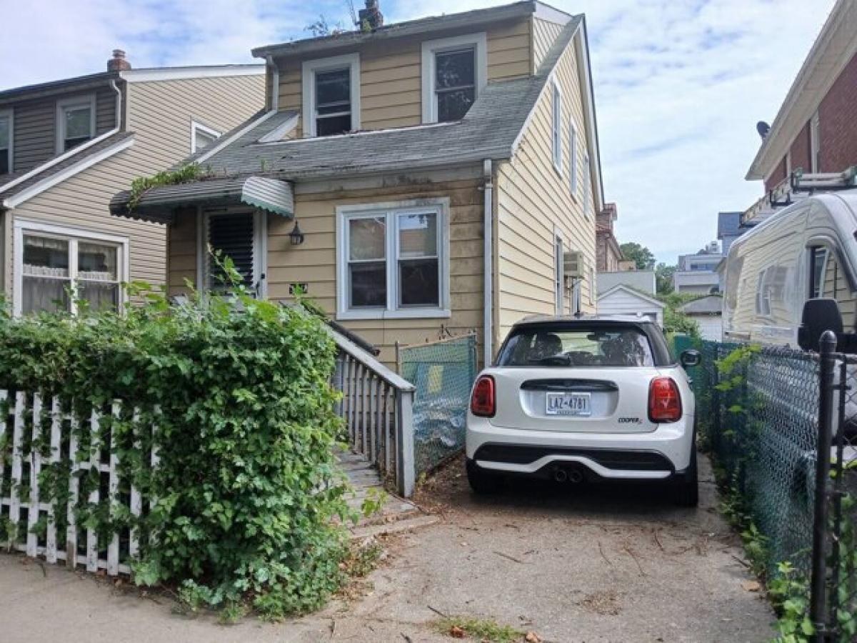 3 bedrooms House in Flushing, USA No. 279019