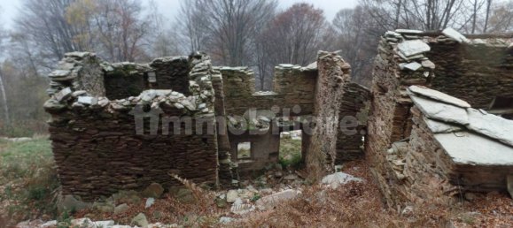 2 bedrooms House in Brossasco, Italy No. 77604 13