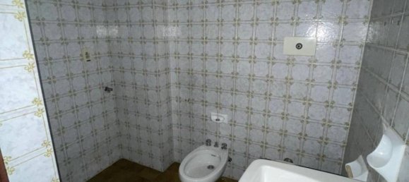3 rooms Apartment in Alessandria, Italy No. 121706 5