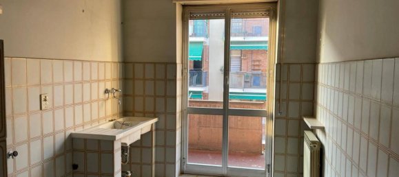 3 rooms Apartment in Alessandria, Italy No. 121706 2