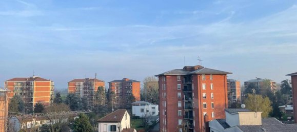 3 rooms Apartment in Alessandria, Italy No. 121706 8