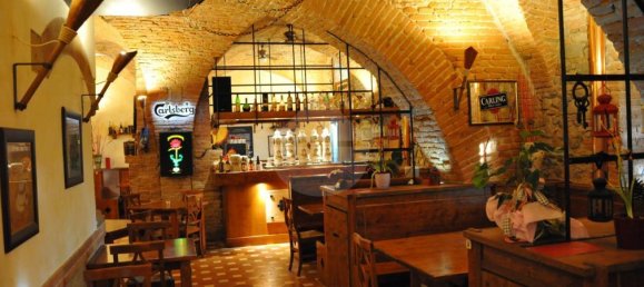 Propiedad comercial en Umbertide, Italy 155 m² No. 309285 8