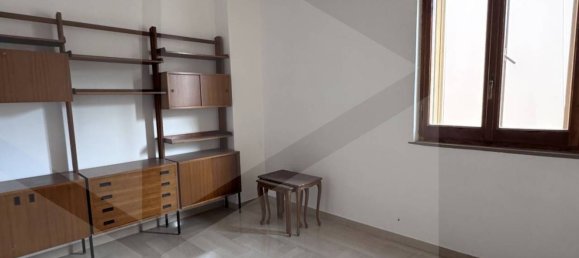4 rooms Apartment in Avezzano, Italy No. 22992 6