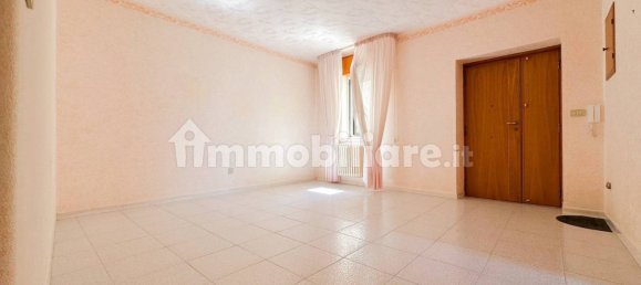 Apartamento de 3 dormitorios en Manfredonia, Italy No. 355579 3