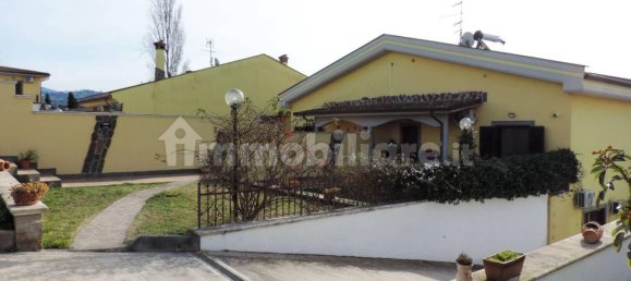 4 bedrooms Villa in Marino, Italy No. 315141 10