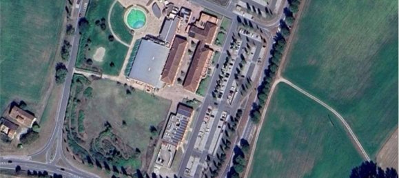 1 room Commercial property in Scarperia e San Piero, Italy No. 331255 9