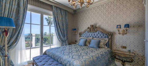 8 bedrooms Villa in Cannes, France No. 104 19