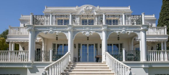 8 bedrooms Villa in Cannes, France No. 104 8