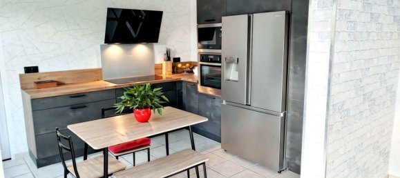 5 bedrooms House in Calvados, France No. 297254 2