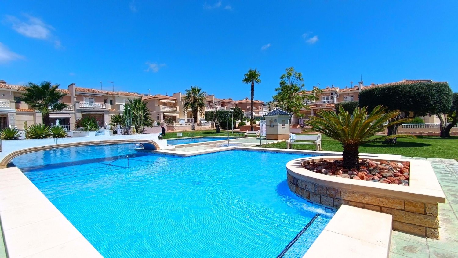 2 bedrooms Townhouse in Ciudad Quesada, Spain No. 144708