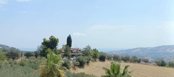 3غرفة شقة في Colonnella, Italy رقم 23455 7