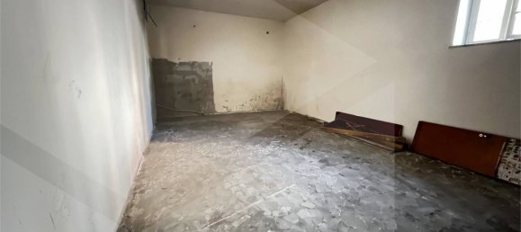 3-Zimmer Gewerbliche Immobilie in Arzano, Italy, Nr. 25365 7