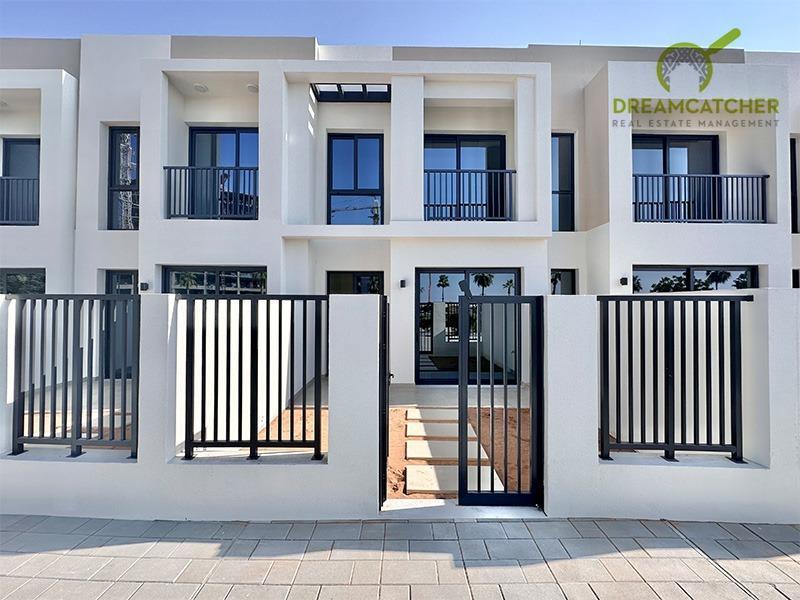 2 bedrooms Townhouse in Mina Al Arab, UAE No. 94767