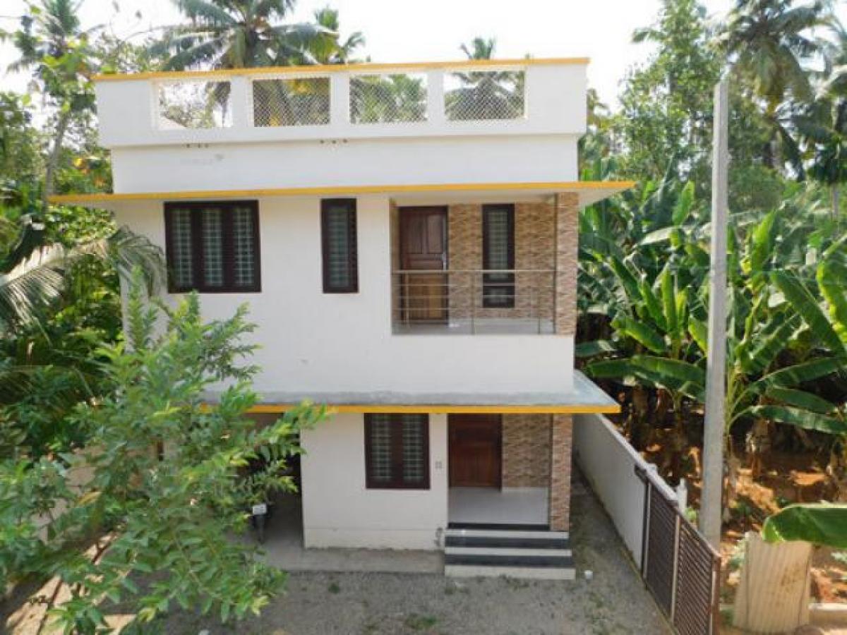 3 bedrooms House in Thiruvananthapuram, India No. 65250