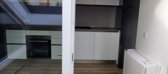 Дуплекс с 3 комнатами в Варацце, Италия № 124721 12