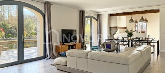 6 bedrooms House in Orthez, France No. 101577 14