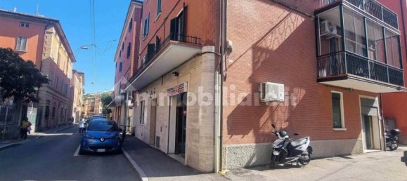 2 غرف نوم شقة في Bologna, Italy رقم 335996 2