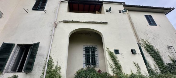 10 rooms Villa in Florence, Italy No. 18723 21