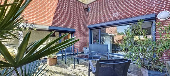 2 bedrooms Apartment in Lambersart, France No. 217732 3